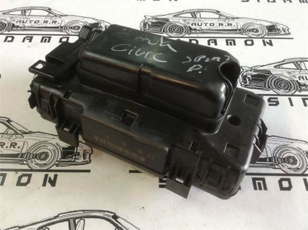 Caja de fusibles honda civic 7 - 