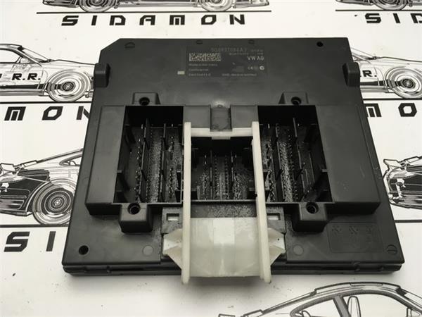 Caja de reles y fusibles volkswagen - 