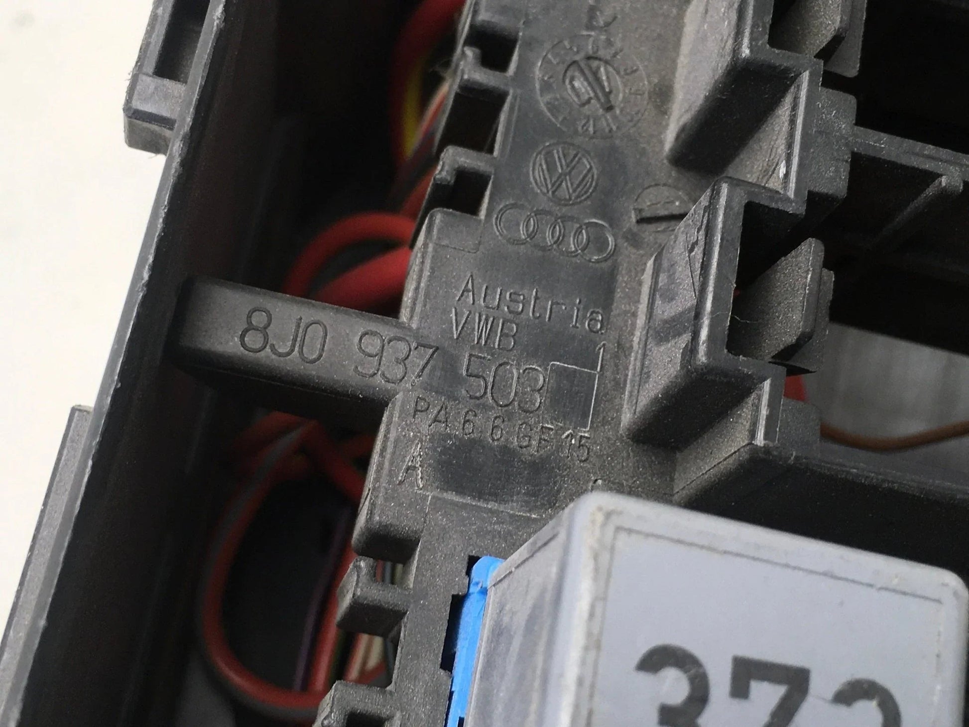 Caja Fusibles Audi TT 8J 8J0937503