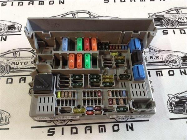 CAJA FUSIBLES BMW E81 E87 E90 6906607 - 6906607