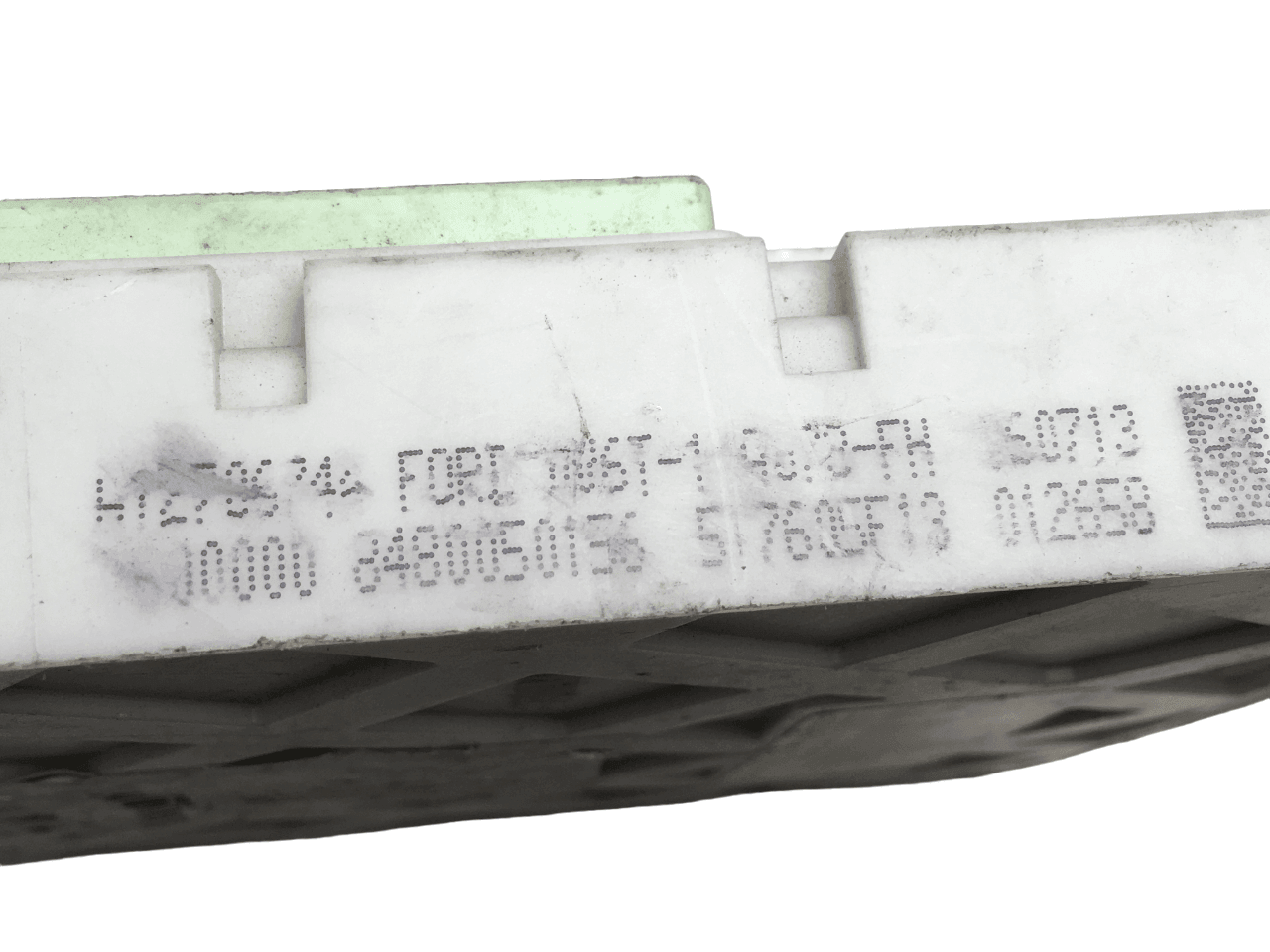 Caja fusibles Ford DV6T - 14A073 - FH - DV6T14A073FH