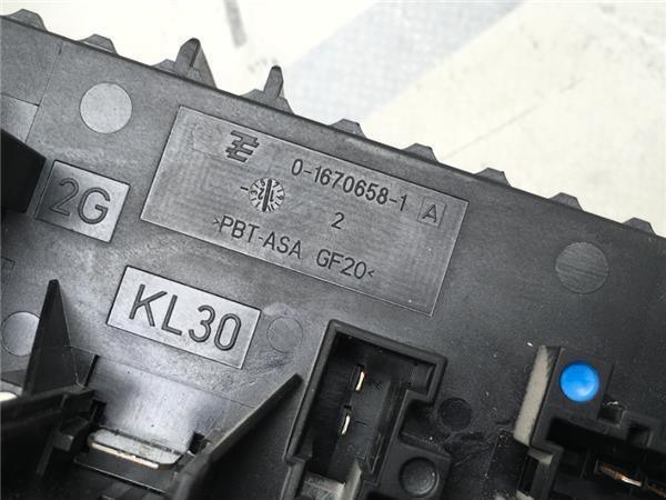 Caja fusibles Mercedes 0-1670658-1 - 016706581