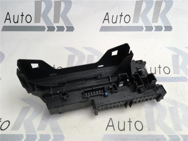 Caja fusibles Mercedes 1682981670660 - 1682981670660
