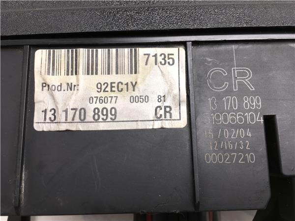 Caja fusibles Opel Vectra C 13170899