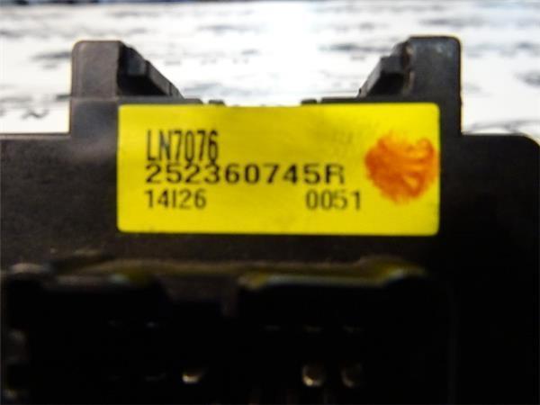 Caja fusibles renault koleos 252360745r - 252360745r