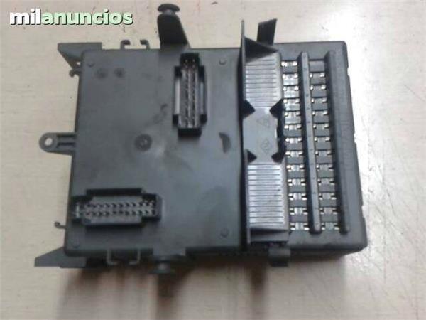 Caja fusibles renault vel satis - 8200004201e