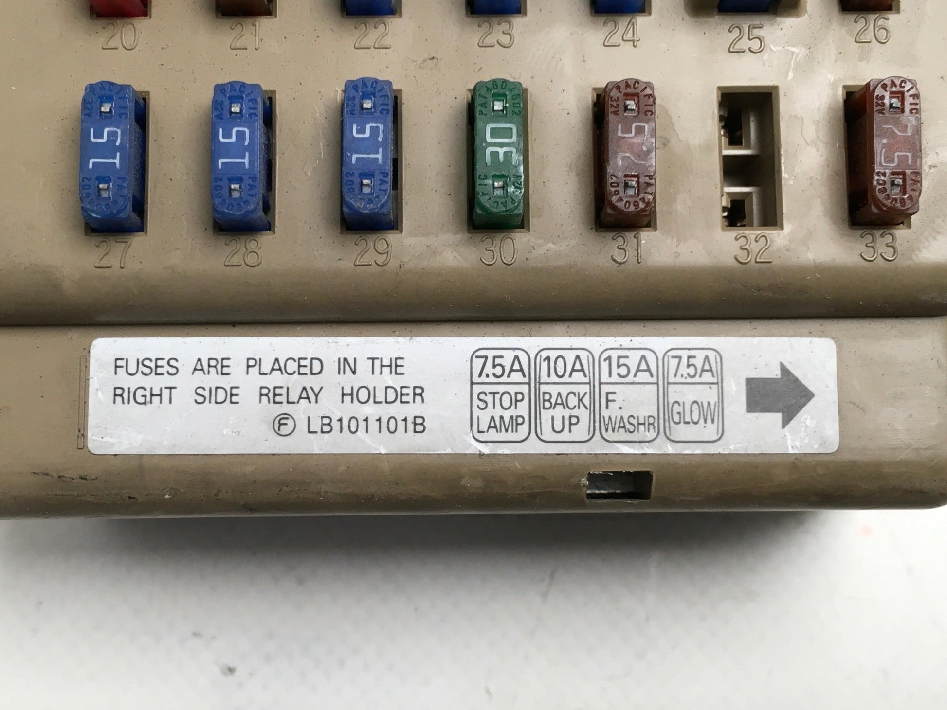 Caja fusibles Subaru Impreza G12 - 82201FG010