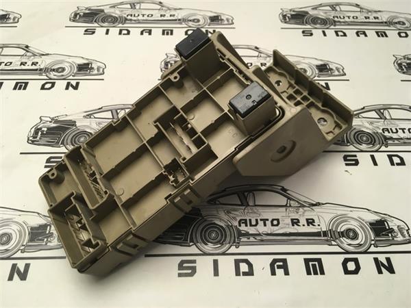 Caja fusibles subaru impreza iii g12 - 82201fg010