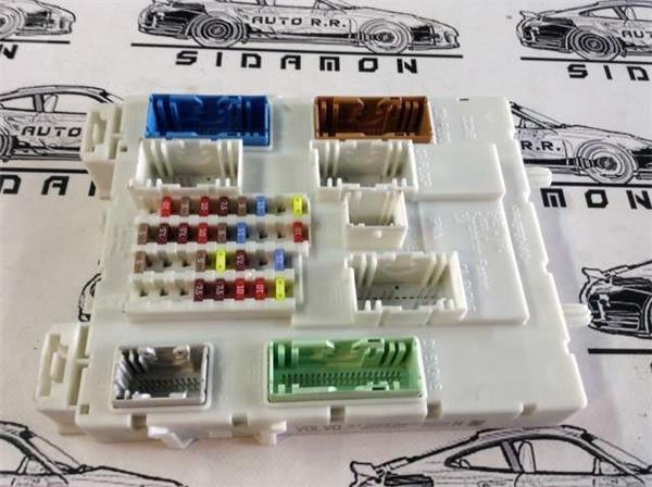 Caja fusibles volvo s40/v40 31394963 - 31394963