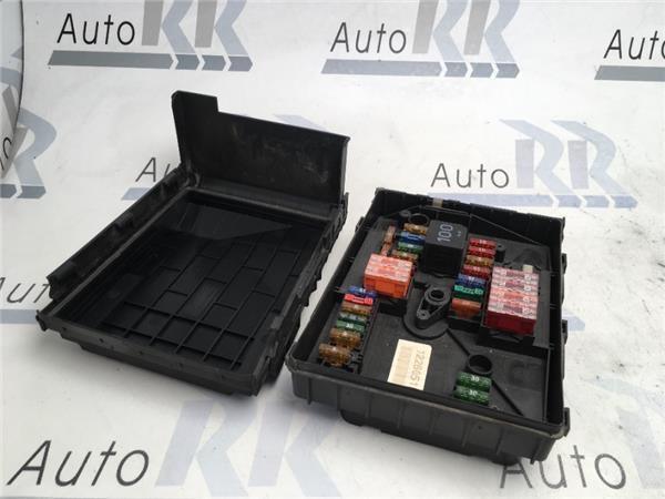 Caja fusibles VW 0-1718128-1