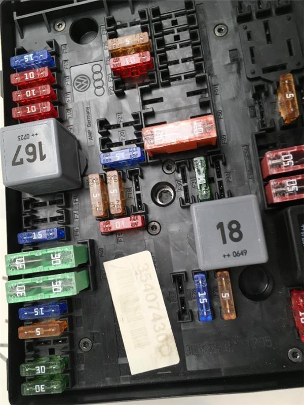 Caja fusibles VW 1k0937124p - 1k0937124p