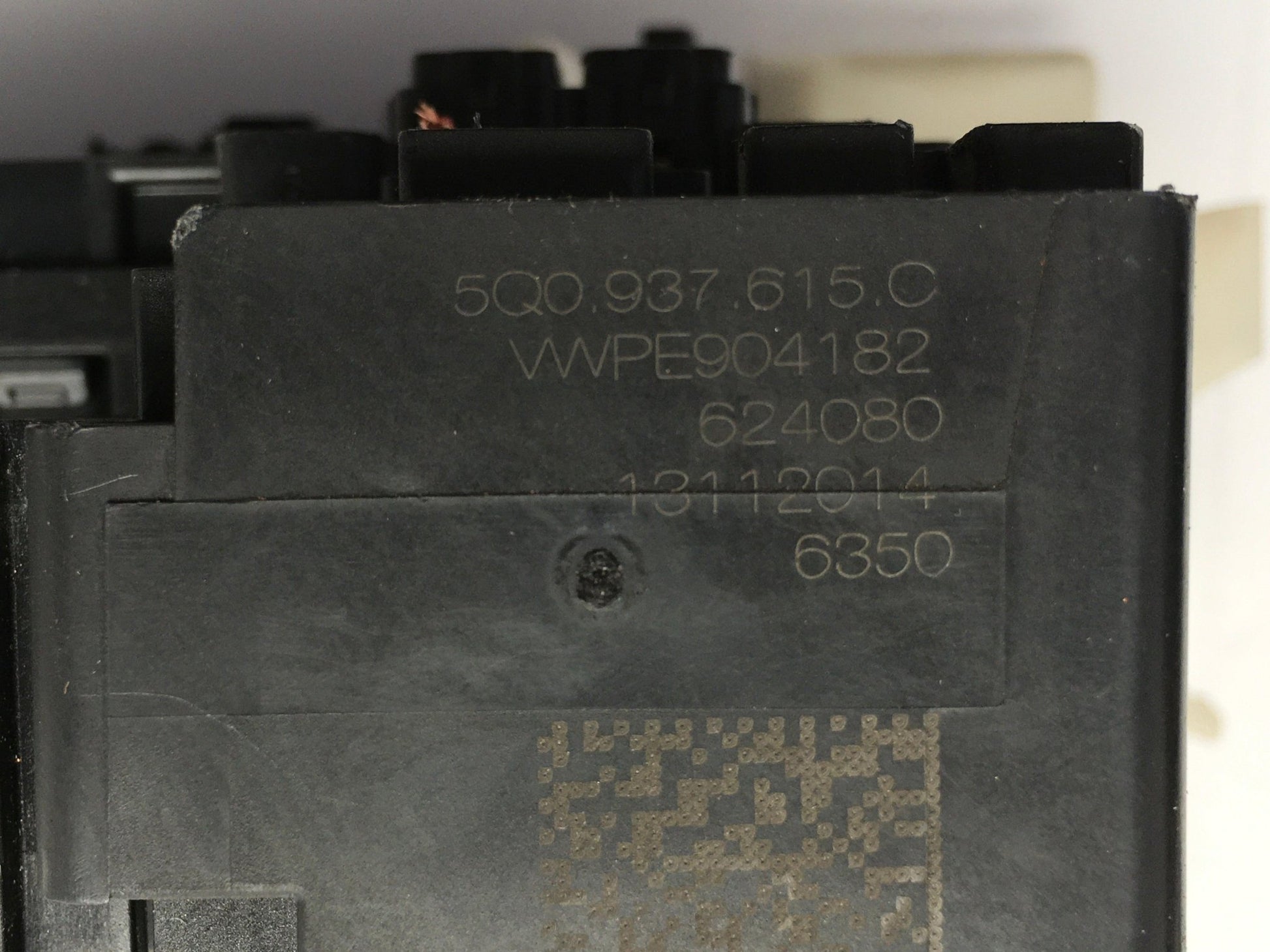 Caja fusibles VW 5Q0937615C - 5Q0937615C