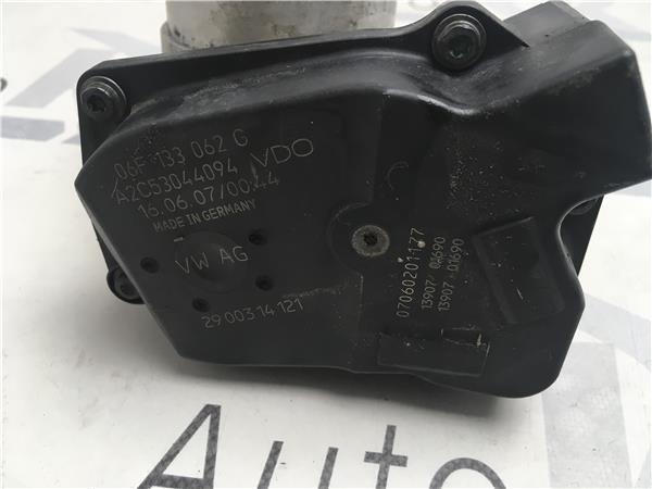 Caja mariposa VW 06f133062g