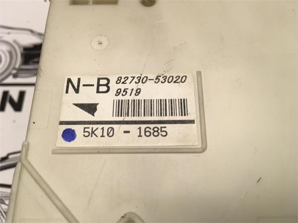 Caja reles fusibles lexus is220 d - 8273053020