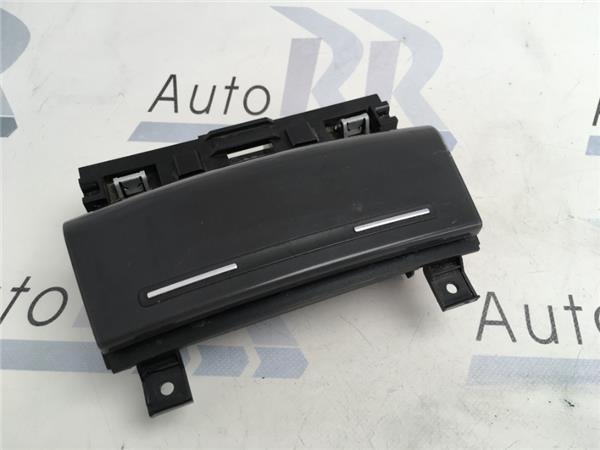 Cenicero Audi A3 8P 8p0857951