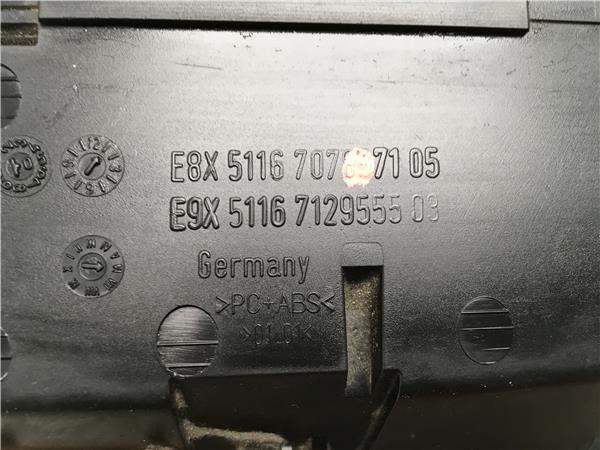 Cenicero Bmw Serie 3 E90 - 5116707857105