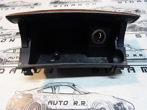 Cenicero mercedes cls w219 - 