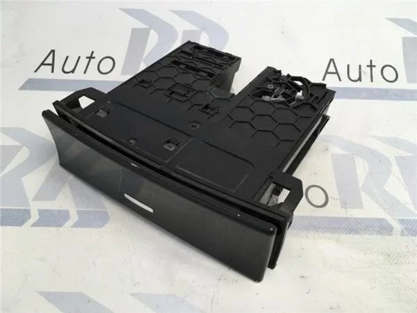 Cenicero mercedes ml w164 a1648100130