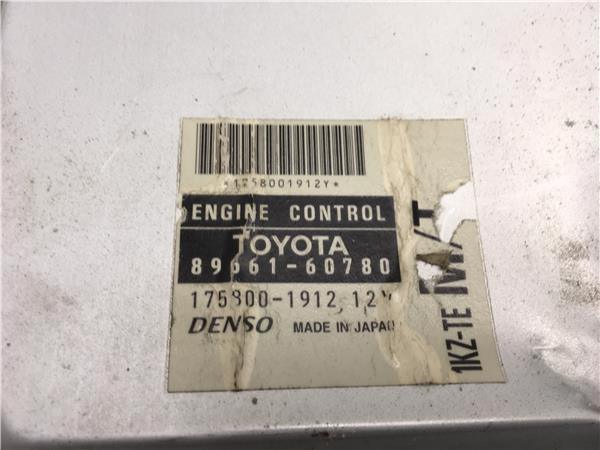Centralita ECU Toyota j90 8966160780 - 8966160780