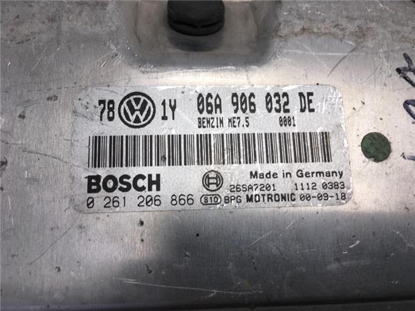 Centralita ECU VW ME7.5 - 06a906032de