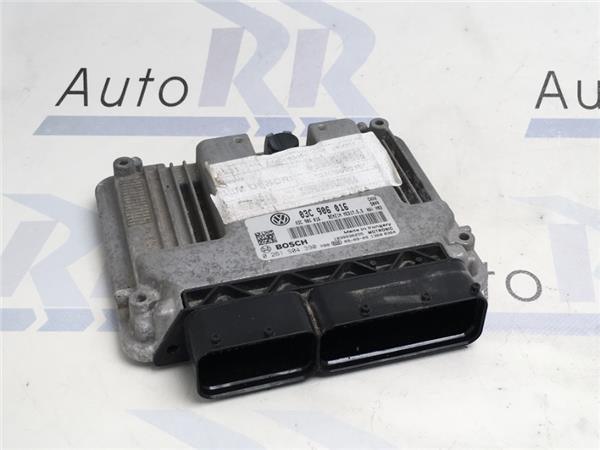 Centralita ECU VW MED1755