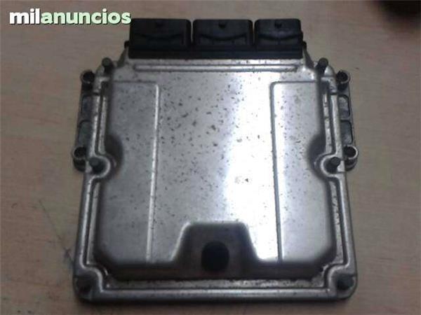 Centralita motor 2.2 dci. renault - 0 281 011 325