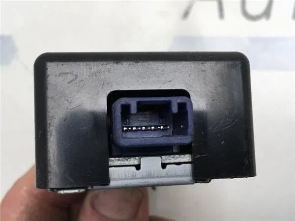 Centralita Puerta Toyota Yaris P9 89740-