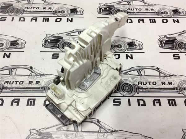 Cerradura del dcha mercedes a1667200435 - a1667200435