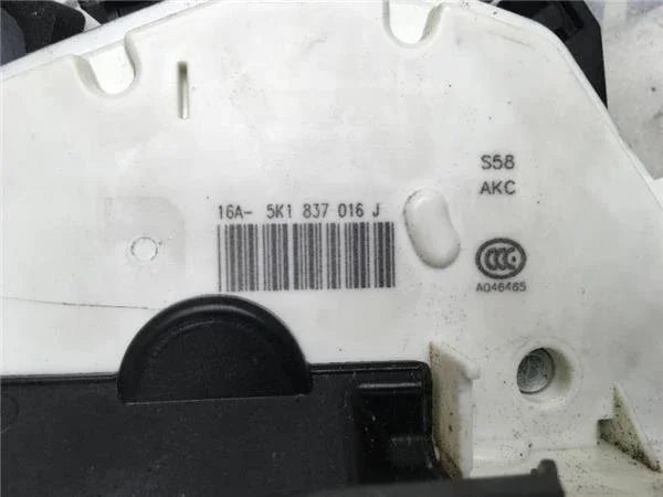 Cerradura del dcha Seat Leon 3 5F 5k1837