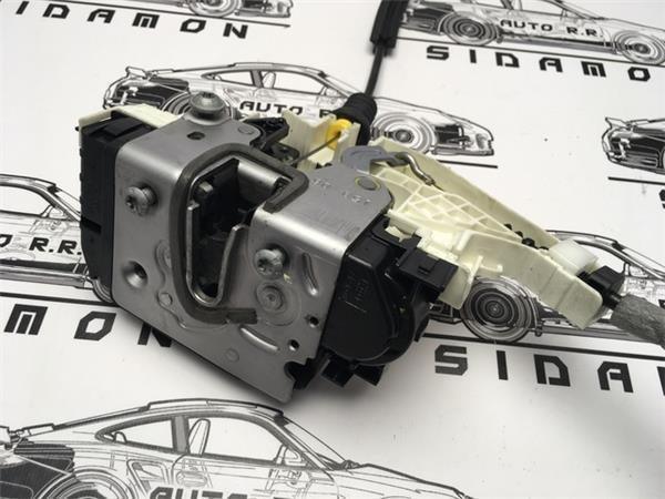 Cerradura del izq mercedes clase c w204 - 