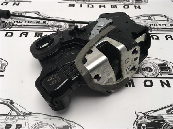 Cerradura del izquierda toyota rav4 xa40 - 