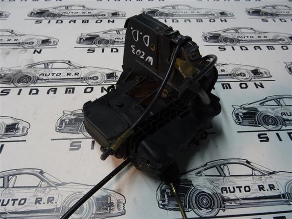 Cerradura delante dcha mercedes c w203 - 1361D0114