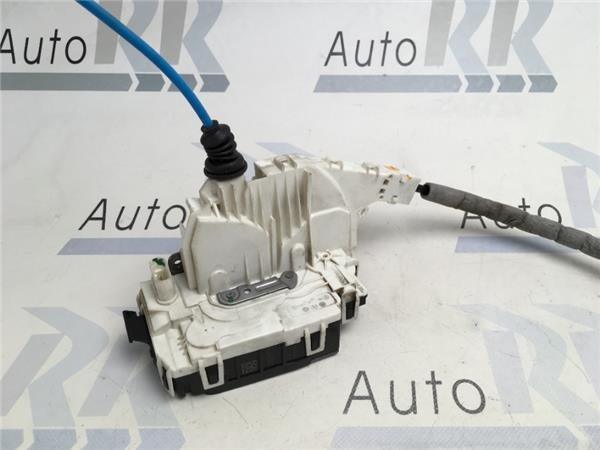 Cerradura delantera dcha Mercedes A09972