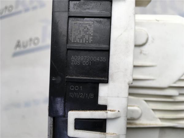 Cerradura delantera dcha Mercedes A09972 - A0997200435