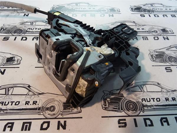 Cerradura delantera dcha mercedes c w205 - 