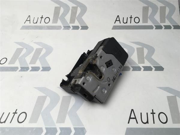 Cerradura delantera dcha Renault Trafic - 8200042171