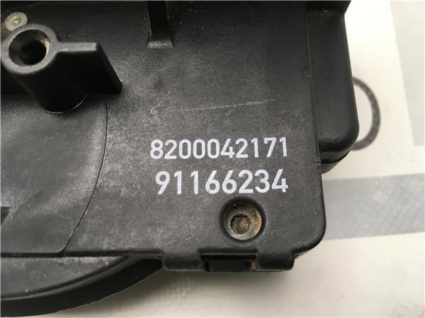 Cerradura delantera dcha Renault Trafic