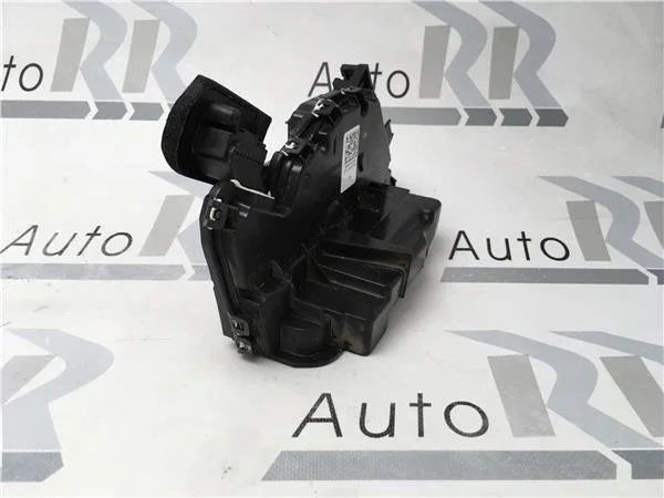 Cerradura delantera dcha VW 5nb837016c
