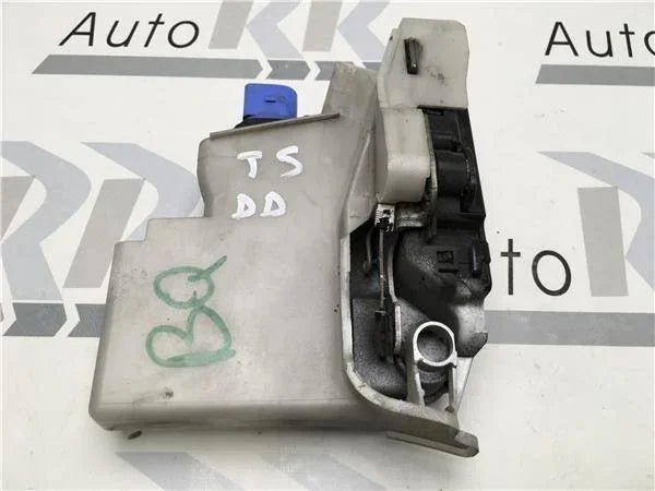 Cerradura delantera dcha vw t5