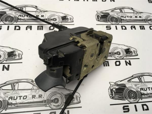 Cerradura delantera der. nissan primera - na10f40l