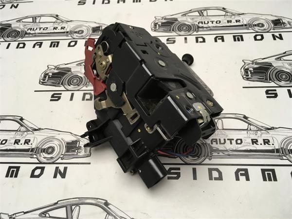 Cerradura delantera derecha audi a4 b6 - 
