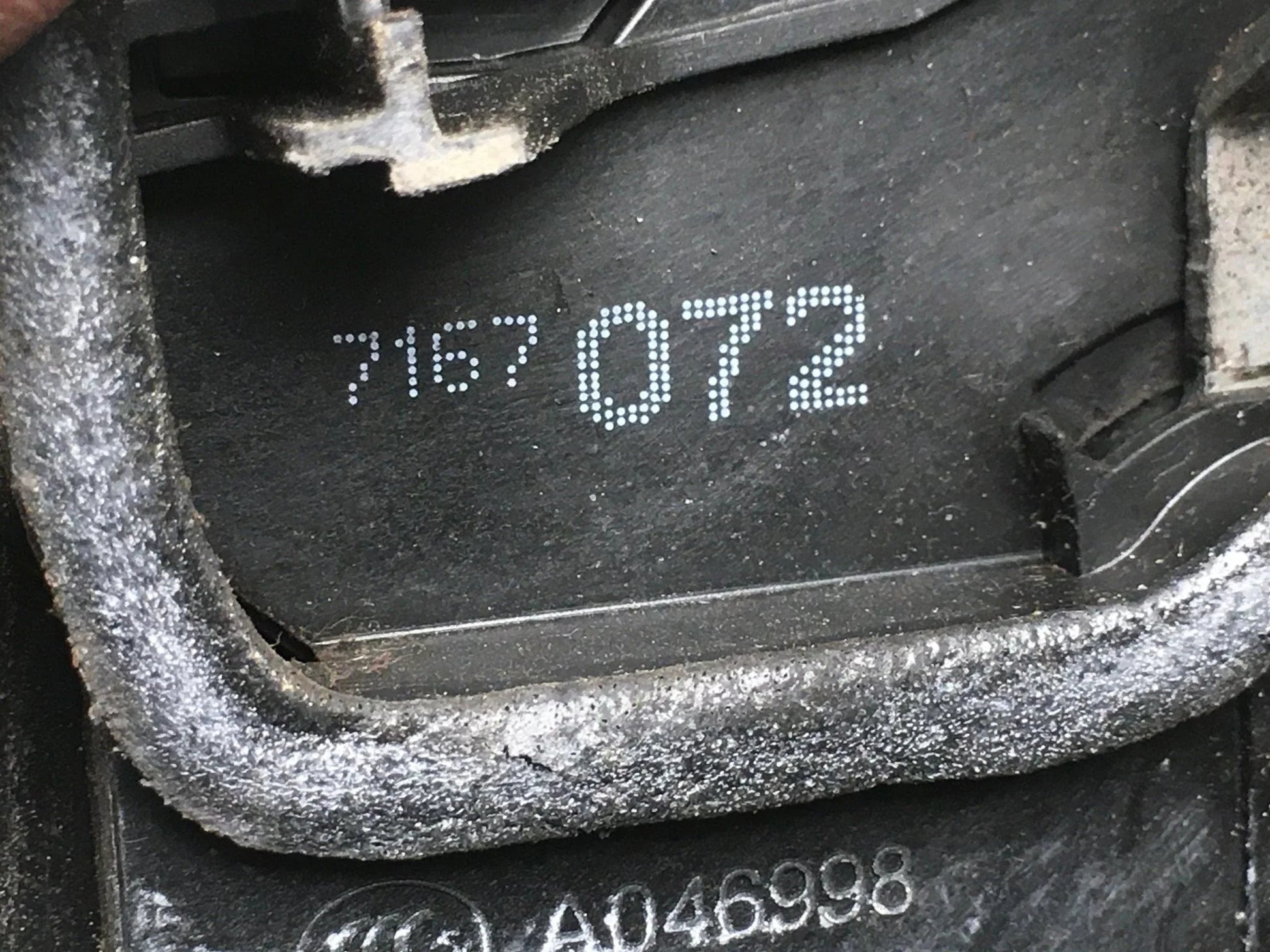 Cerradura delantera derecha Bmw 7167072