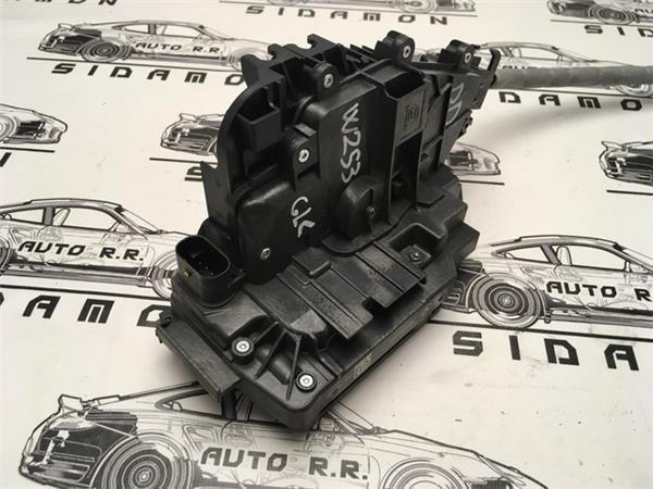 Cerradura delantera derecha mercedes glc - 