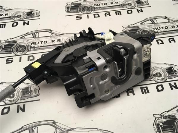 Cerradura delantera derecha mercedes glc - 