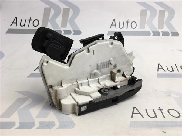 Cerradura delantera derecha vw golf vi - 5K1837016D