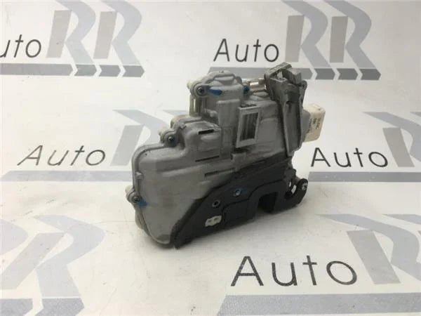 Cerradura delantera Izq Audi A4 B7