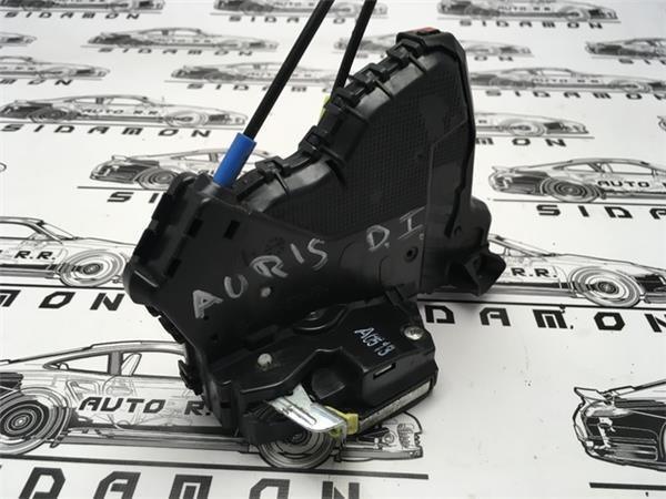 Cerradura delantera izq toyota auris ii - 