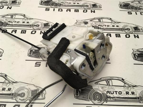 Cerradura delantera izquierd impreza g12 - 61032FG050