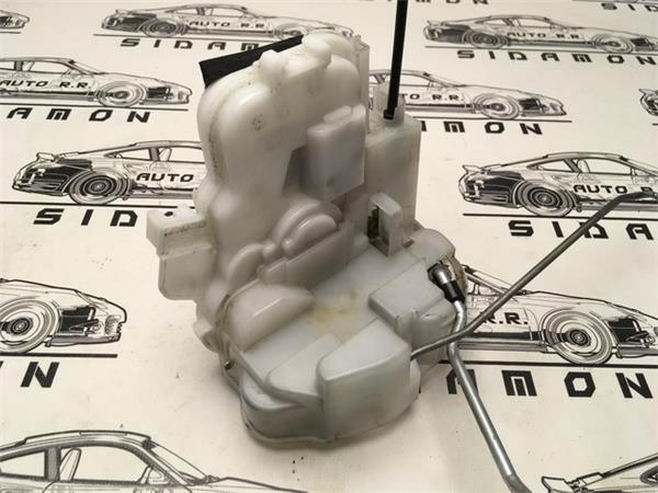 Cerradura delantera izquierd impreza g12 - 61032FG050