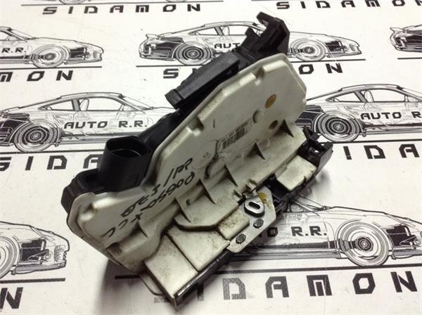 Cerradura delantera izquierda passat cc - 5N1837015A